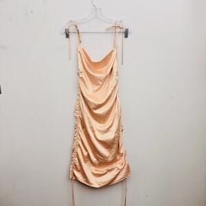 Leau Peach Gold Ruched Mini Dress With Spaghetti Straps Women’s Size XS
